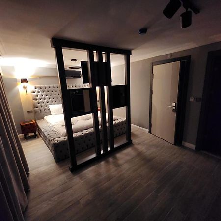 Talles City Hotel Izmir Bagian luar foto