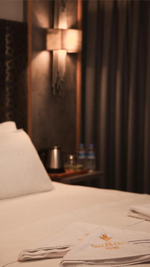 Talles City Hotel Izmir Bagian luar foto