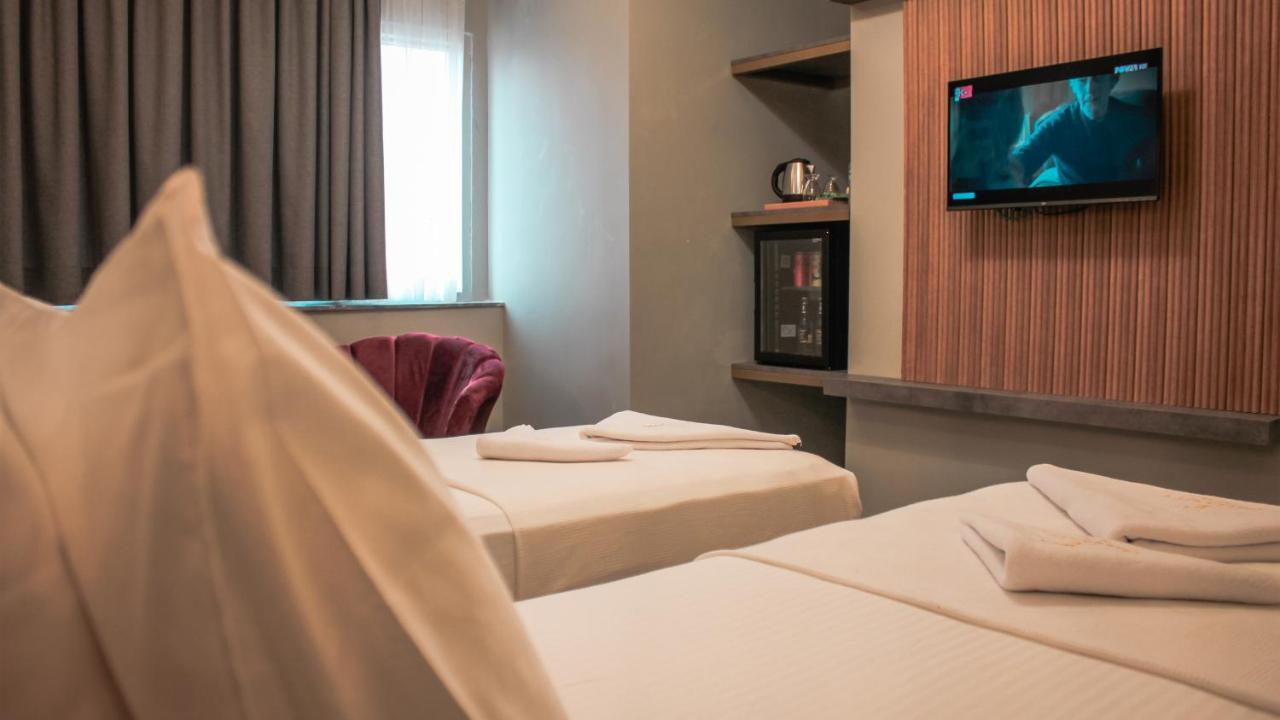 Talles City Hotel Izmir Bagian luar foto