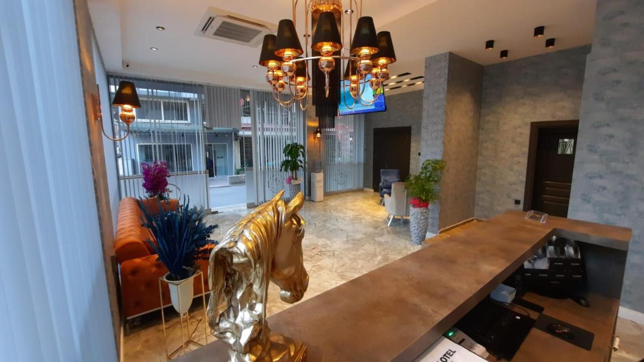 Talles City Hotel Izmir Bagian luar foto